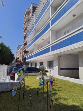 304 Tupi Vista Mar II - TUPI - 15 metros da praia - 2 dormitórios - WI FI e acomoda até 8 pessoas - Estacionamento Gratuito ap.304